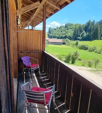 Miramont Horse Trekking *