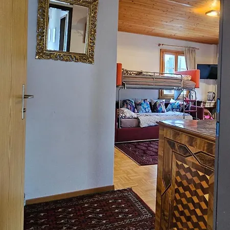 Miramont Horse Trekking Hotell *