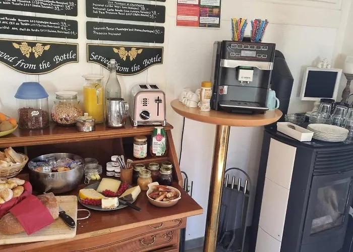 Miramont Horse Trekking *