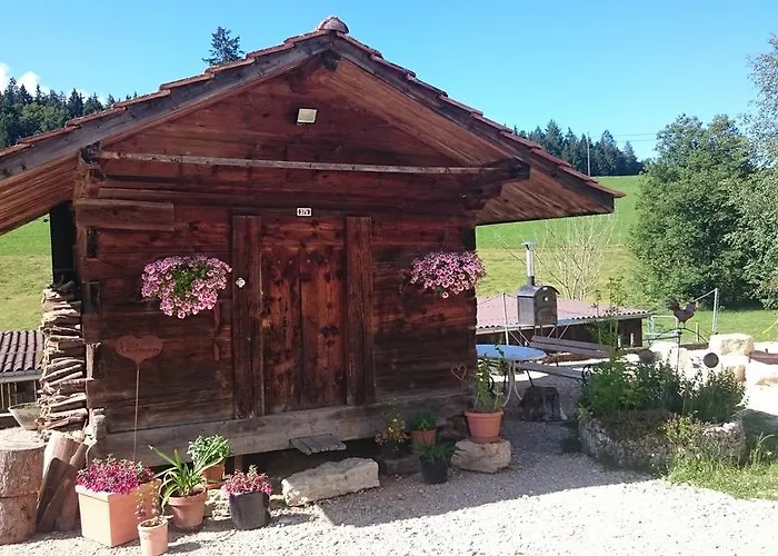 Miramont Horse Trekking