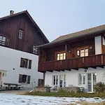 Miramont Horse Trekking Hotel *