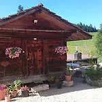 Miramont Horse Trekking