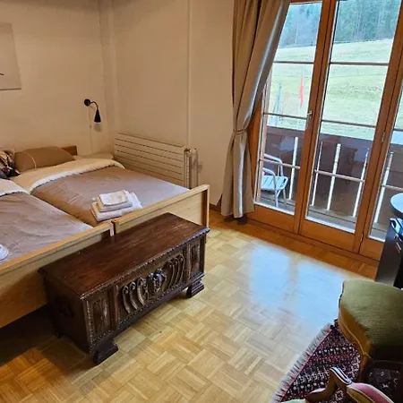 Miramont Horse Trekking Hotel *